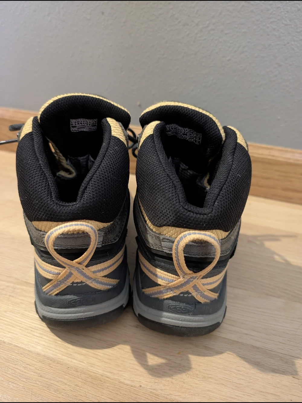 KEEN Kids Grey and Yellow Hiking Boots - Picture 3 of 7